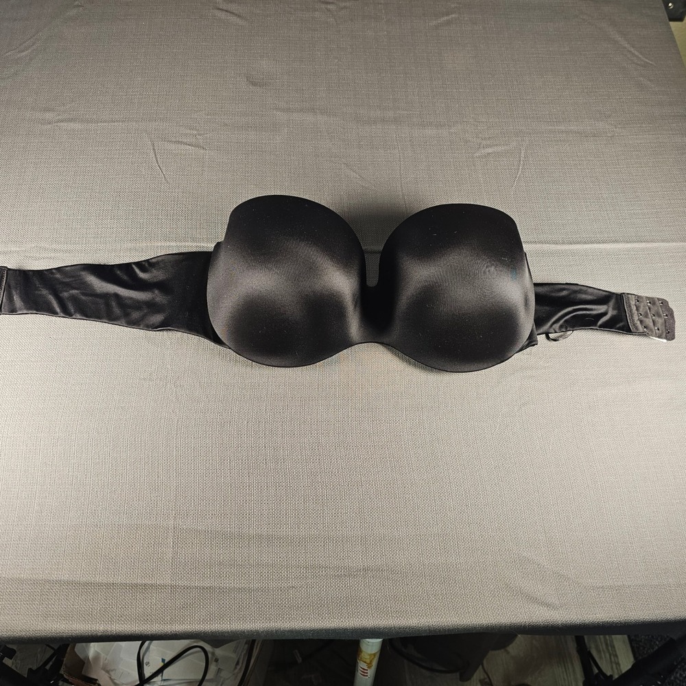 Maidenform Black Strapless Plunge Push Up Bra 42C DM9472